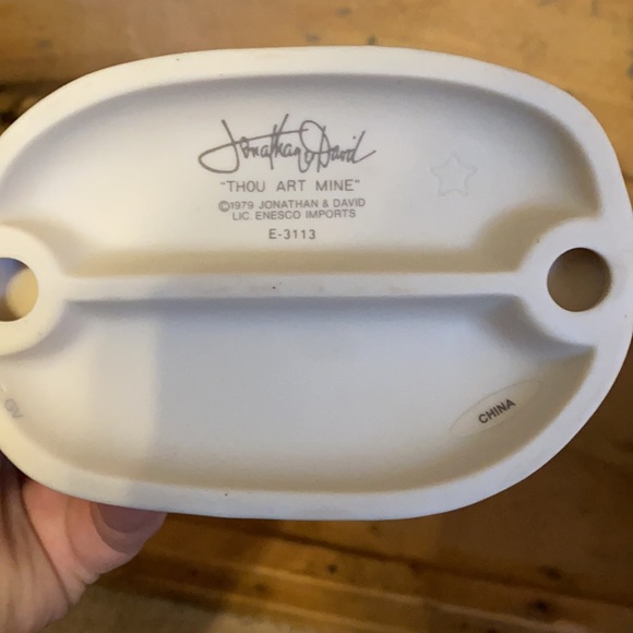 1979 “ Thou Art Mine” Precious Moments - Picture 6 of 6